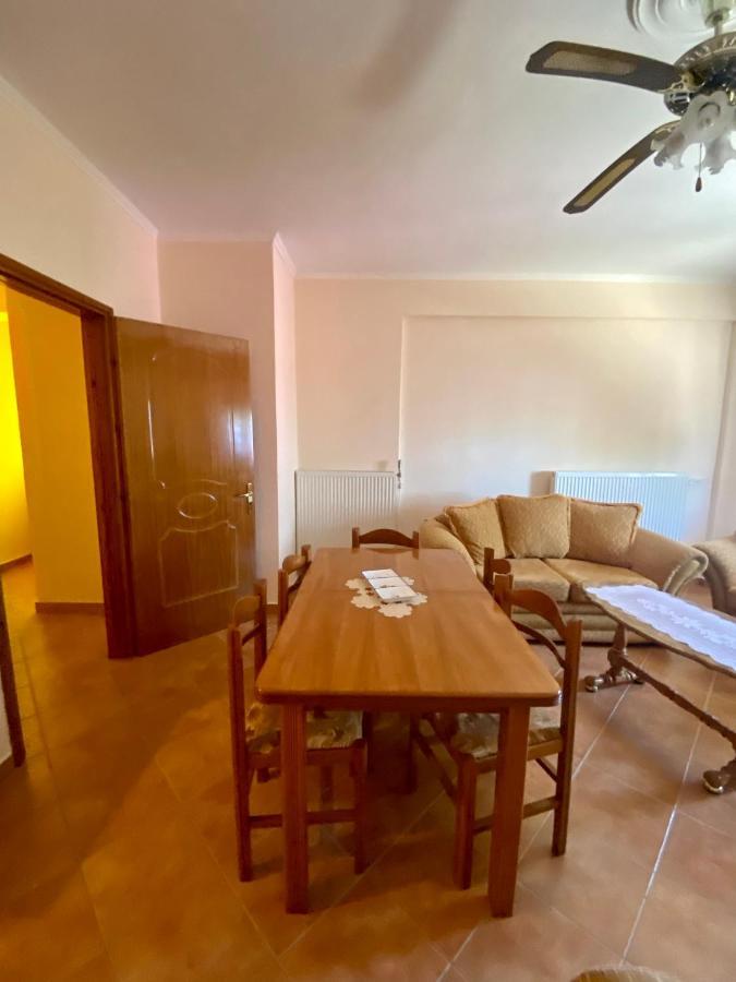 Family Apartments Sarandë Eksteriør billede